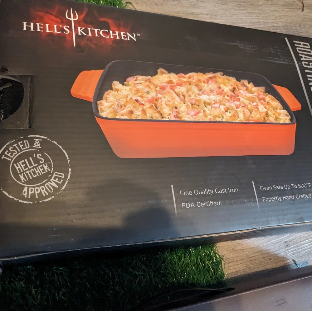 Unopened Hell's Kitchen Set - Picture 2 of 6